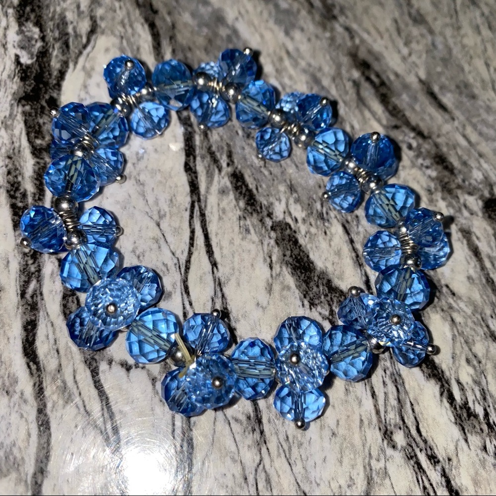 Blue Crystal Cluster Beaded Bracelet